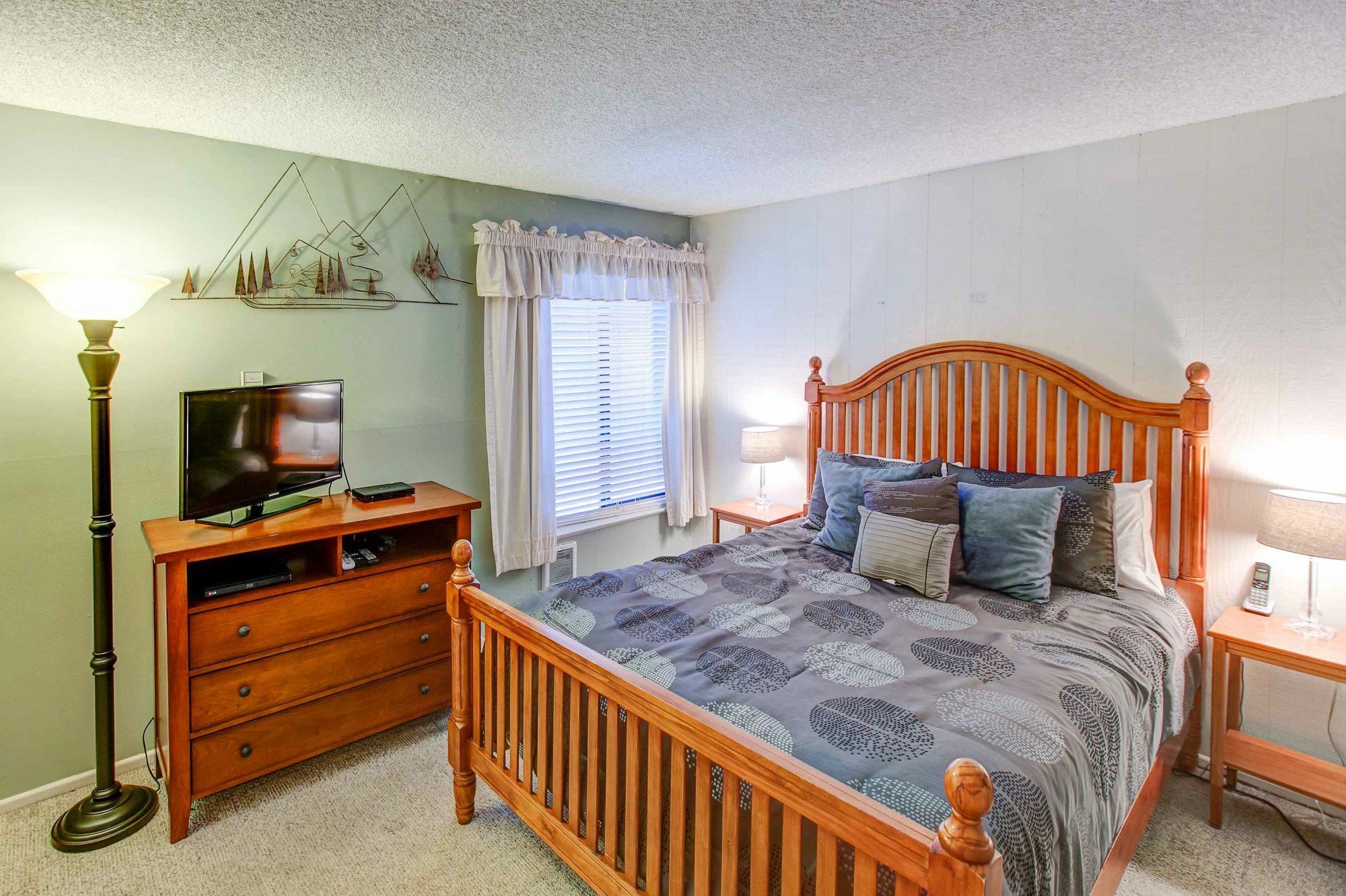 Fireside At The Village 105 - One Bedroom